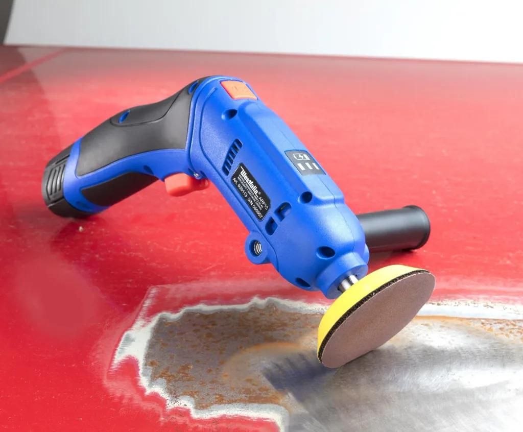 10.8 Volt Cordless Polishing Machine Rotation - including accessories and bag
