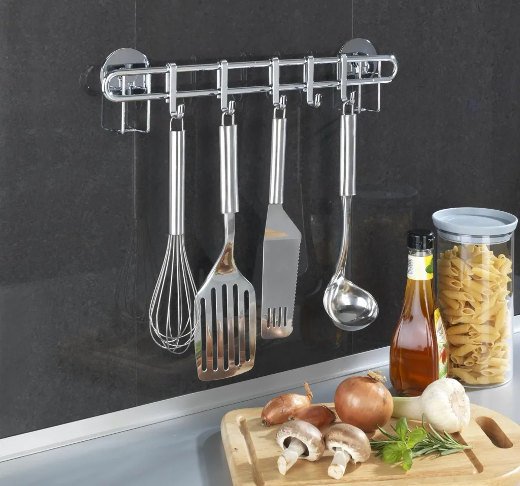 “Turbo-Loc” hook rail with 5 hooks, “Style” kitchen series