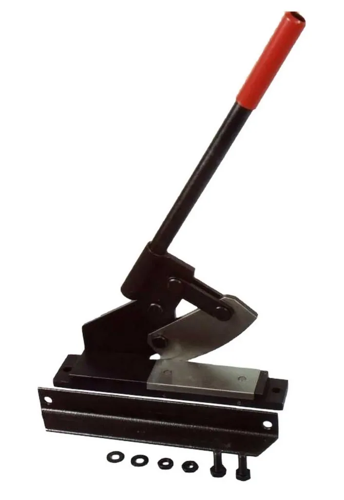Bending machine with bending beam, degree scale and guillotine shears