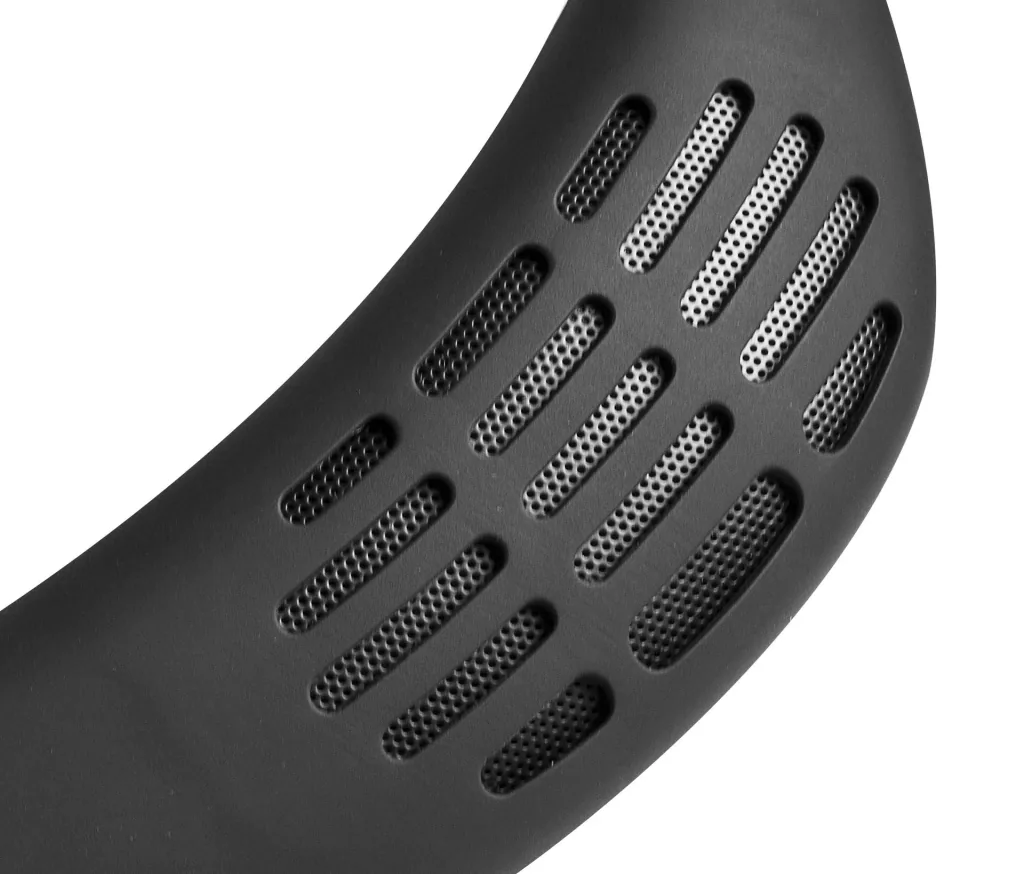 Neck speaker with integrated hands-free function
