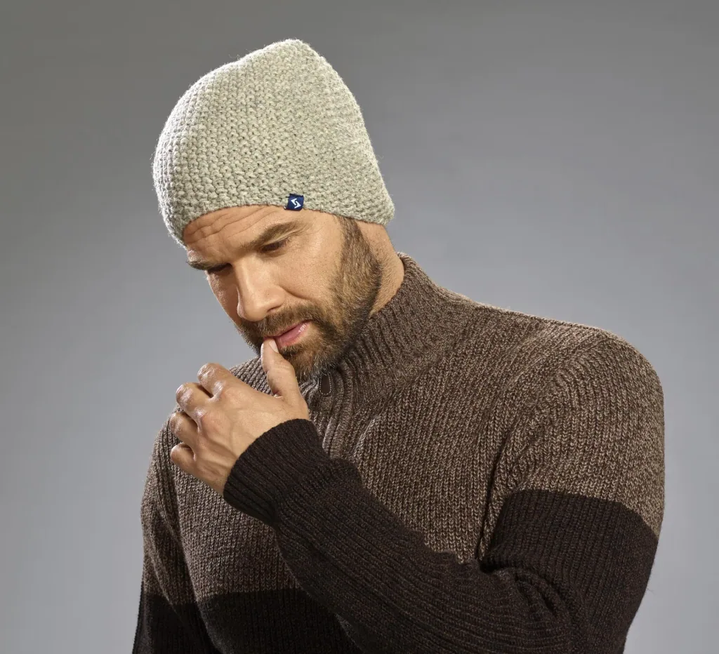 Hat light grey, one size
