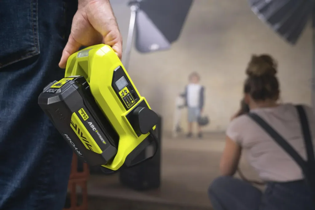 Battery inverter Max Power 36 V, without battery and charger