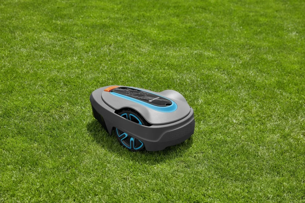 SILENO city robotic lawnmower 600 m²