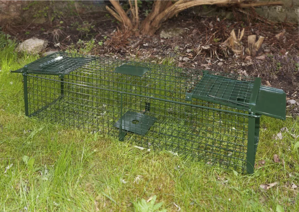 Live trap "1" with sliding lock, approx. 103 x 27 x 27 cm