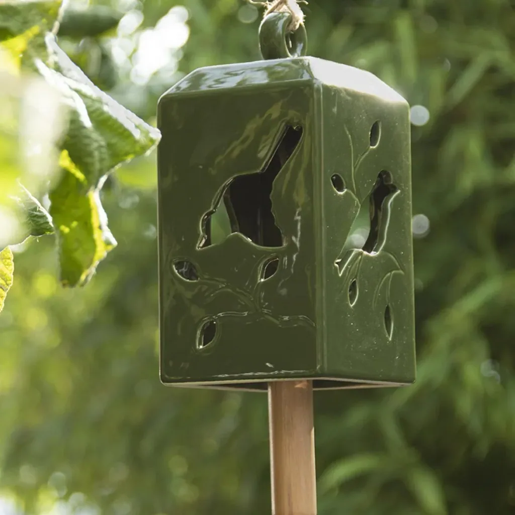 Wind chime leaves