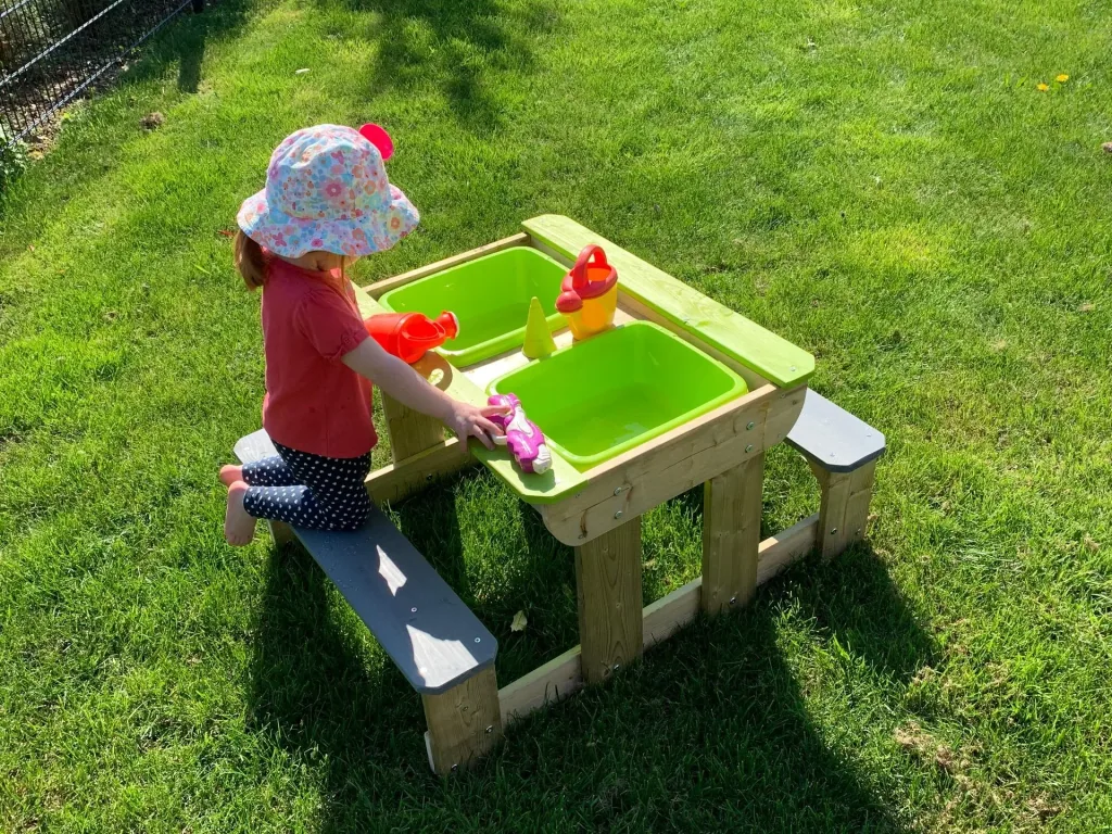 Wendi Toys Table de jeu et de boue Âne 100×79×52,5 cm Naturel – Bacs à sable/eau, couvercle comme table