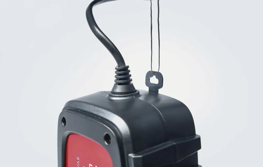 Chargeur de batterie, 9 étapes - pour voiture et moto - 6,5 A, 6/12 Volts