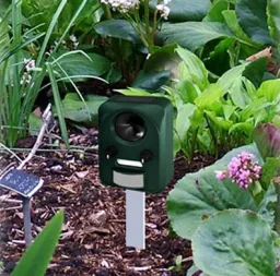 Solar universal animal deterrent with ultrasound & flash light