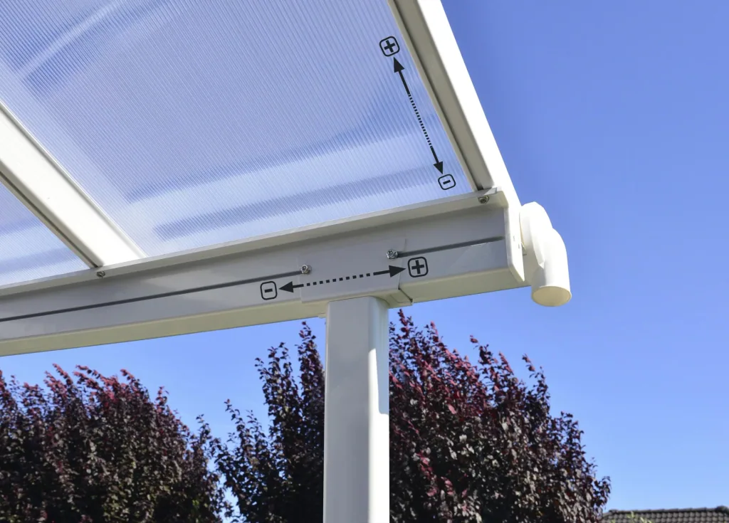 Palram Sierra Abri de terrasse 447 × 228 cm Blanc – Aluminium avec polycarbonate de 6 mm