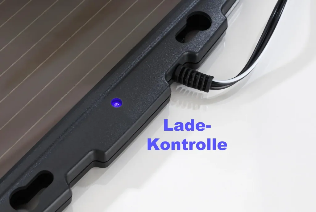 Panneau solaire mobile 4,5 W pour charge d'entretien