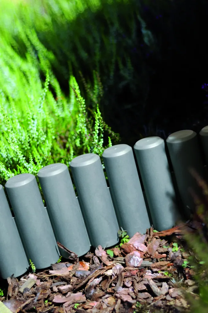 Bed edging PALISADE, grey - 10 pieces - 2.7 m