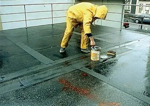 Permanently elastic sealant Rainproof 5 l - 100% waterproof - grey