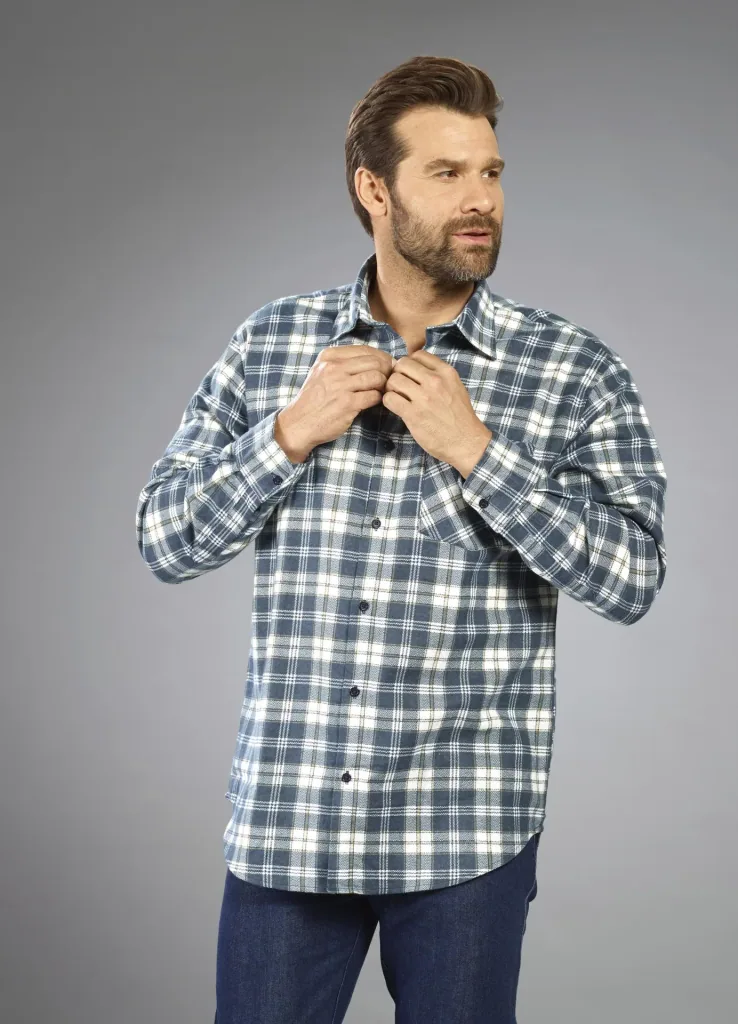 Checked flannel shirt, length 85cm, size 39/40, color-sorted