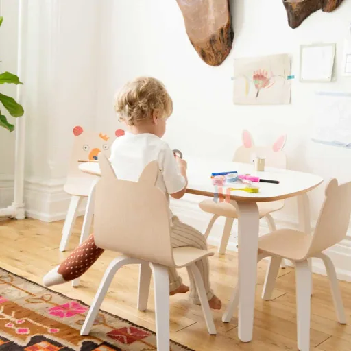 Oeuf table enfant blanc