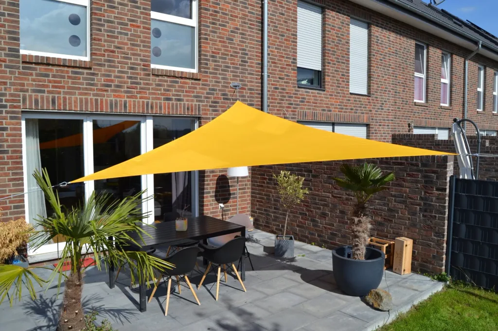 Voile d'ombrage triangulaire, déperlante, jaune soleil, 360 x 360 x 360 cm