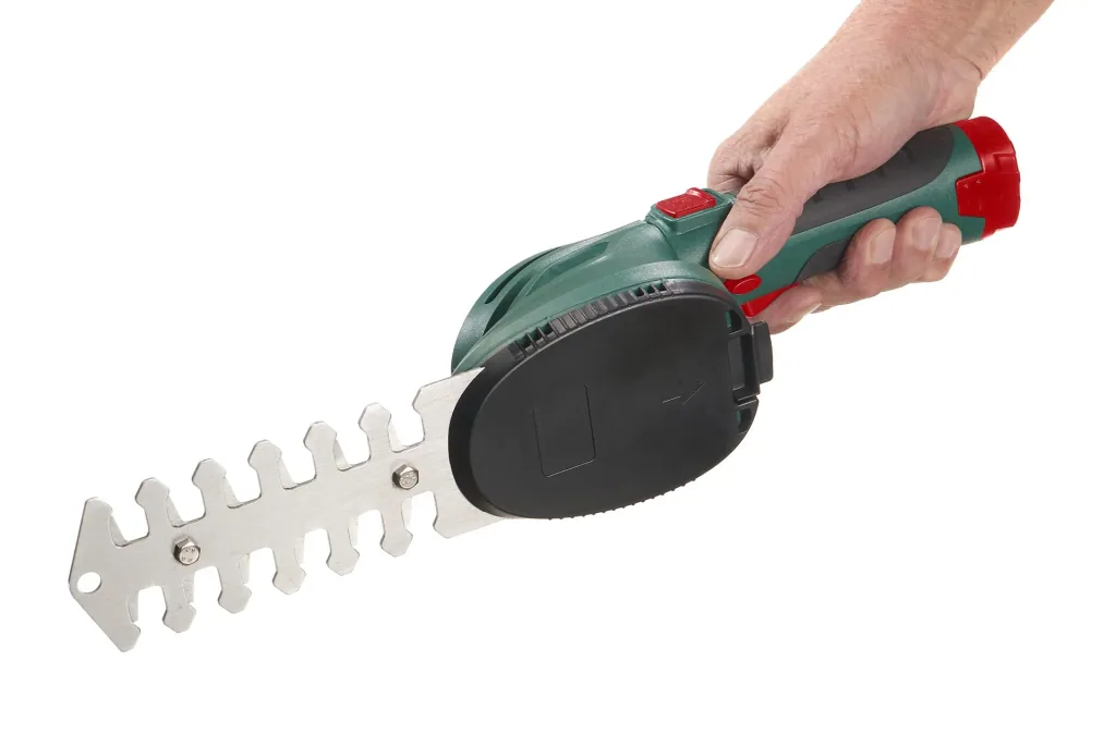 3.6V grass and shrub shears set