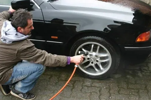 Adaptateur de robinet "Aqualigator", à serrage