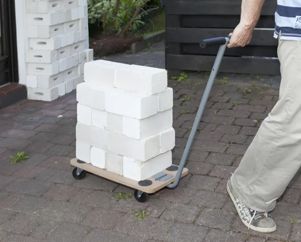 Plateau roulant pour meubles