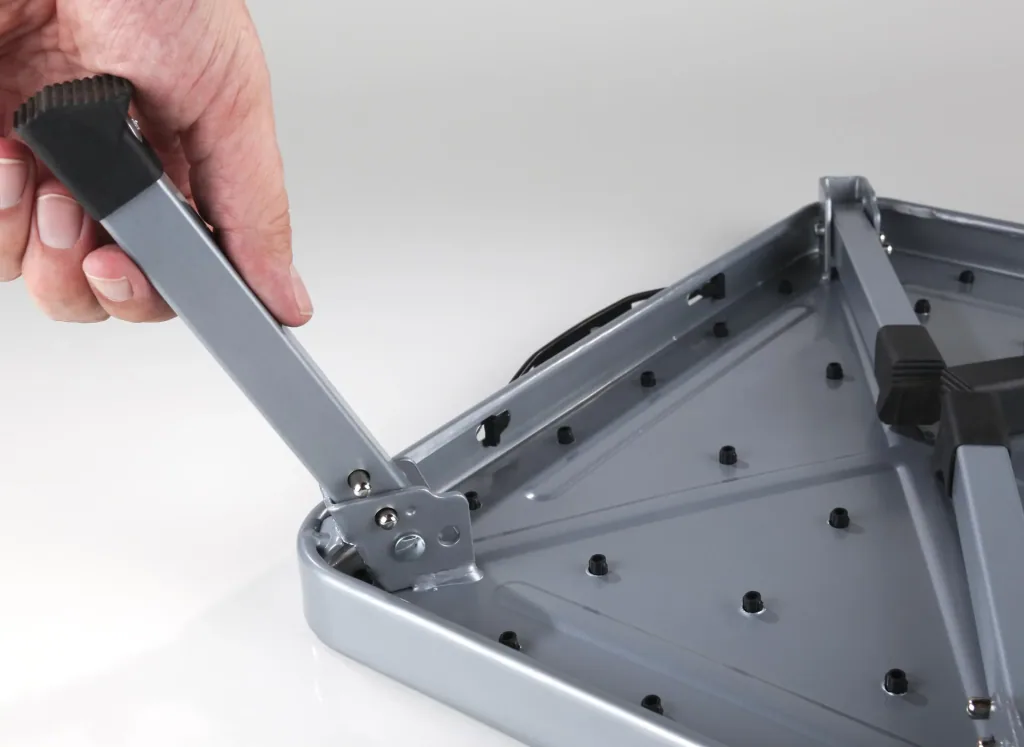 Tabouret pliable à une marche, gris