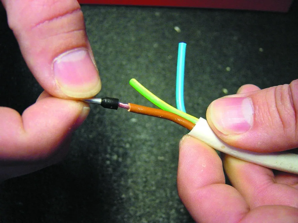 Wire end ferrules crimping pliers up to 16 mm²