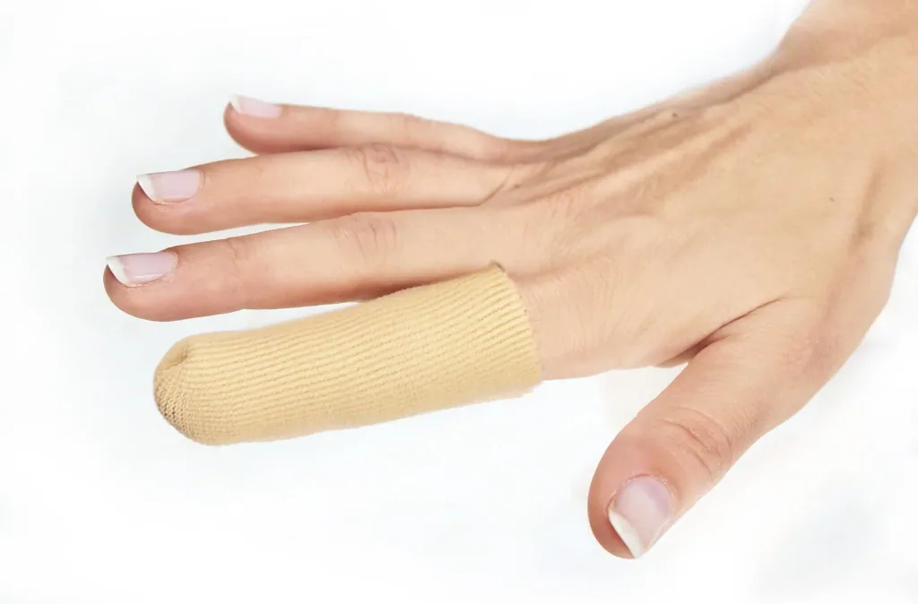Finger and toe protectors, 2 each