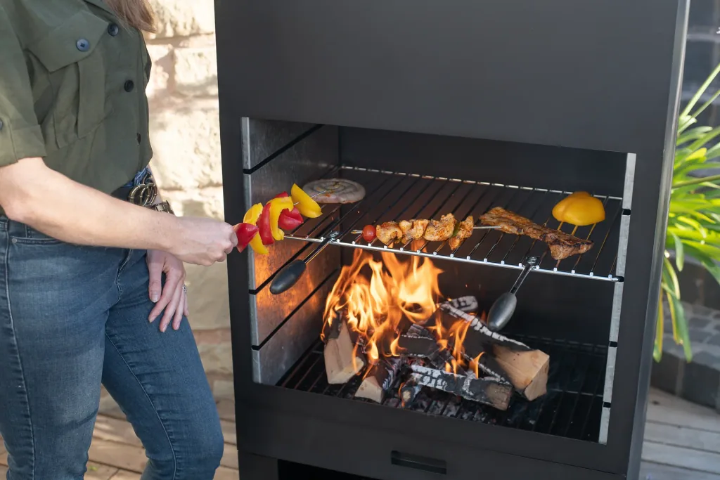 Barbecue et cheminée de jardin Westmann noir