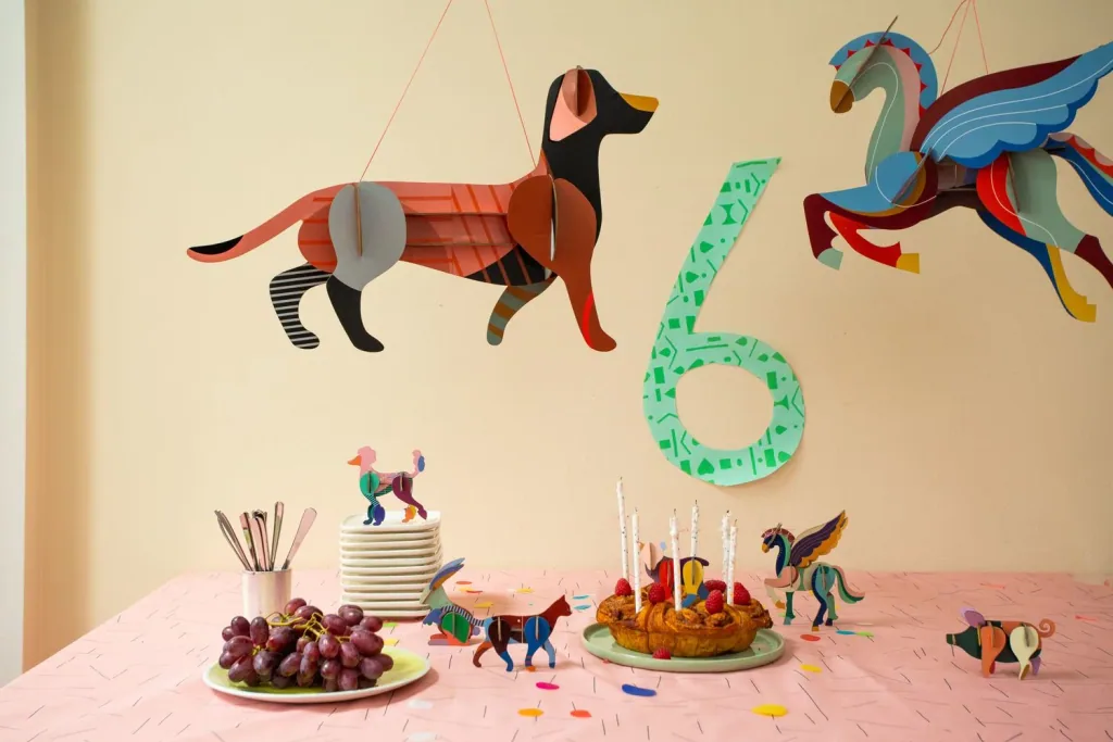 Studio ROOF Kit de loisirs créatifs, objet mural 3D, décoration 3D - Maggie Dackel