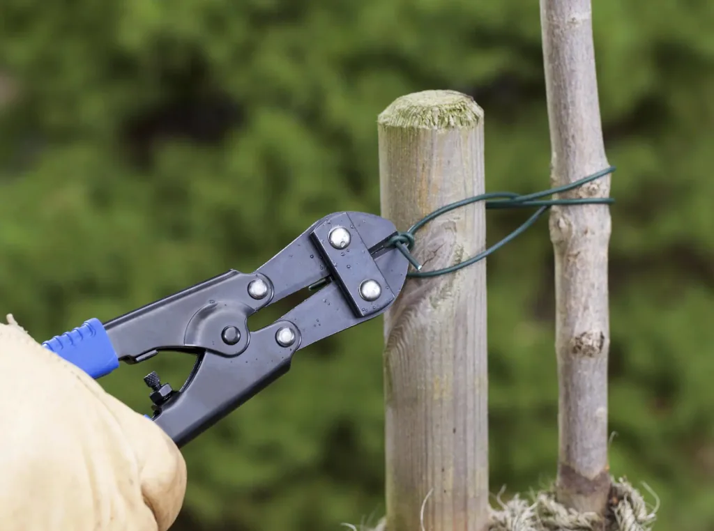 Compact bolt cutter 200 mm