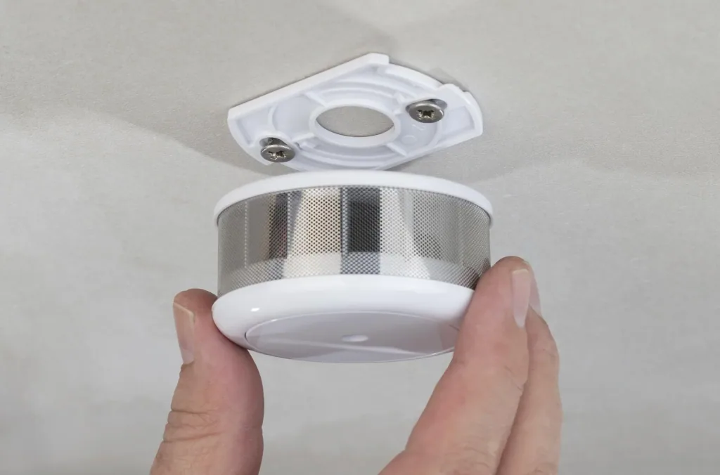 10-year mini smoke alarm