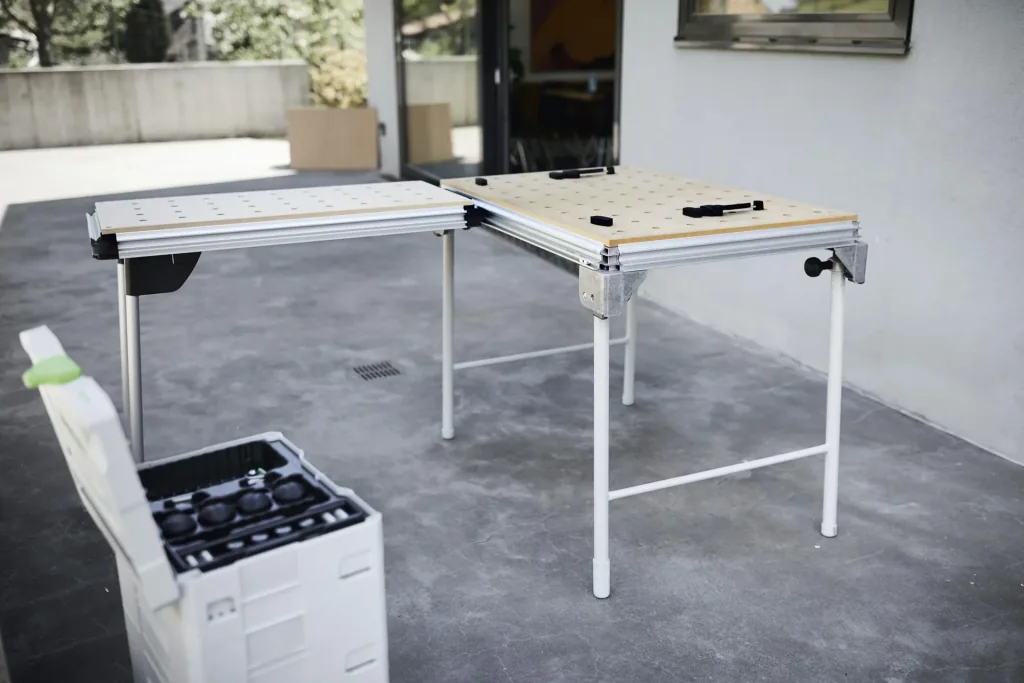 Mobile workshop workbench MW 1000 Basic on wheels including pull-out SYS-AZ-MW 1000