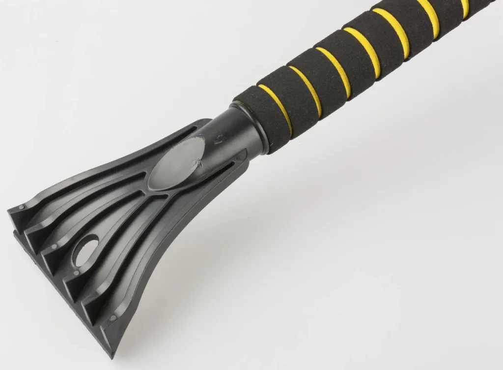 Window cleaner and ice scraper 2-in-1 - 40x20 cm black