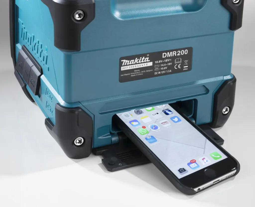 Bluetooth speaker DMR200 10.8 - 18 V (without battery and charger)