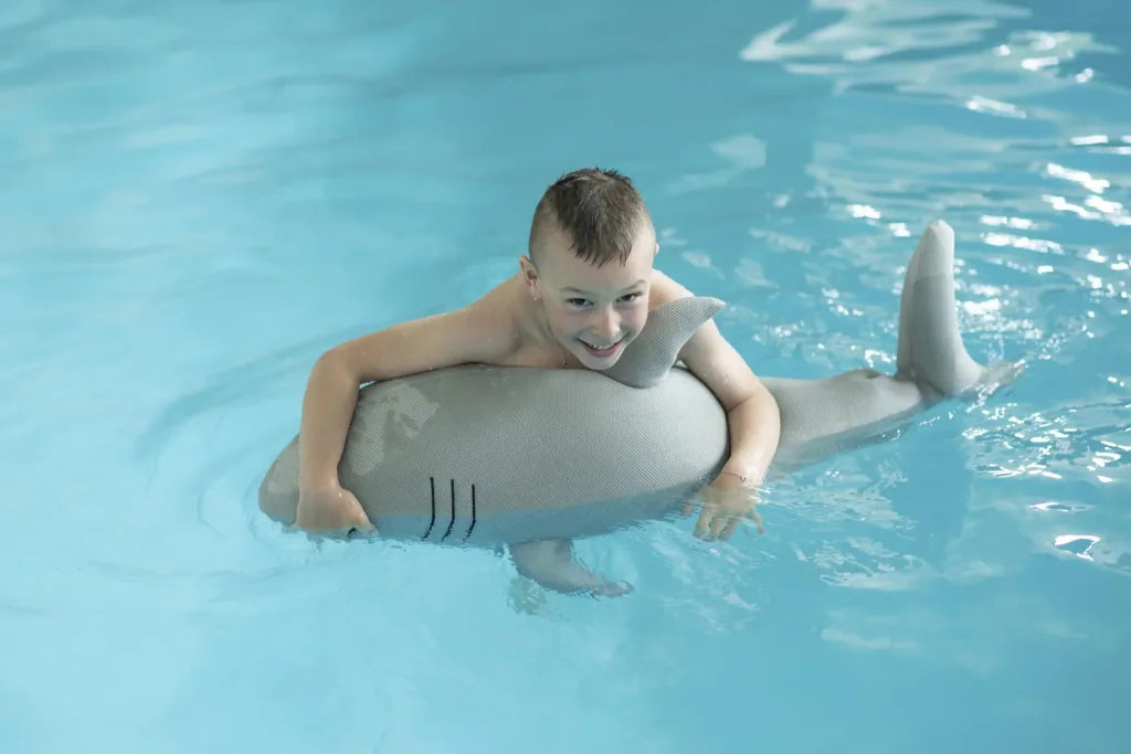 Westmann Pool Buddy Requin gris, blanc